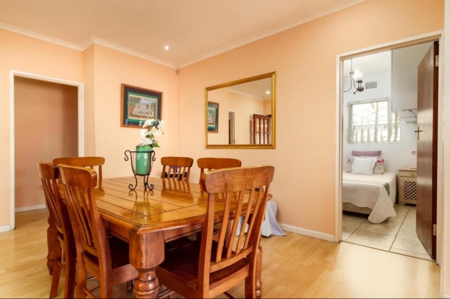 4 Bedroom Property for Sale in Belgravia Western Cape